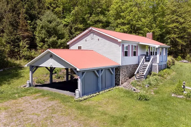 $669,000 | 8254 County Highway, Delancey, NY 13752