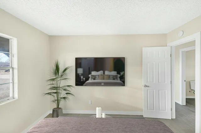 $329,990 | 47242 92nd Street West, Lancaster, CA 93536