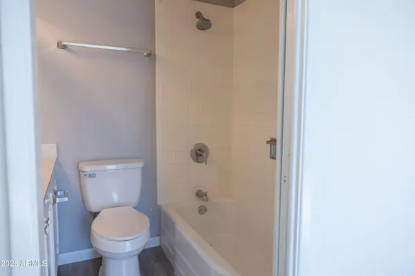 $340,000 | 1450 East Bethany Home Road, Unit 31, Phoenix, AZ 85014