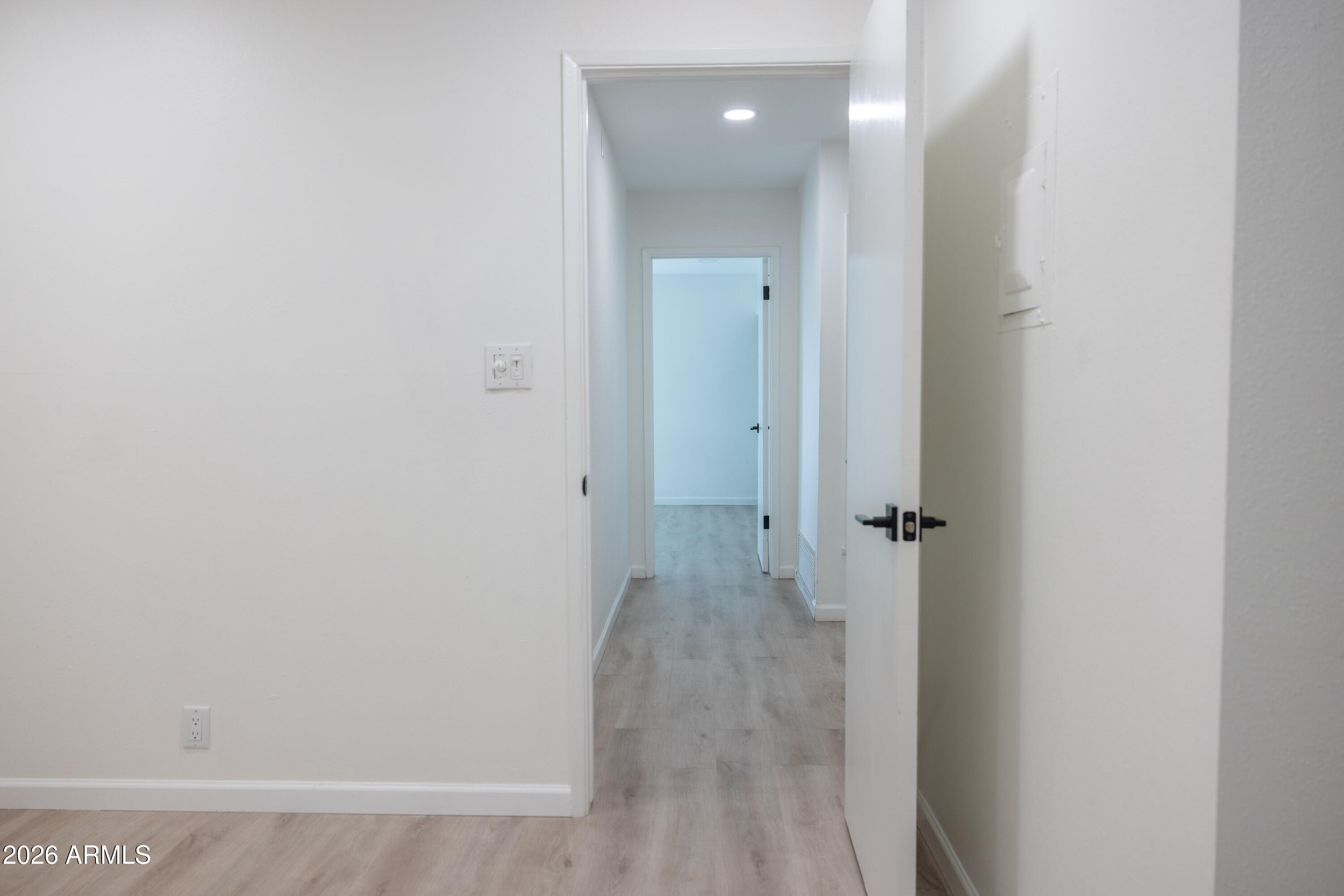 1450 East Bethany Home Road, Unit 31 Phoenix, AZ 85014 - Photo 17 of 24 Guest Bedroom