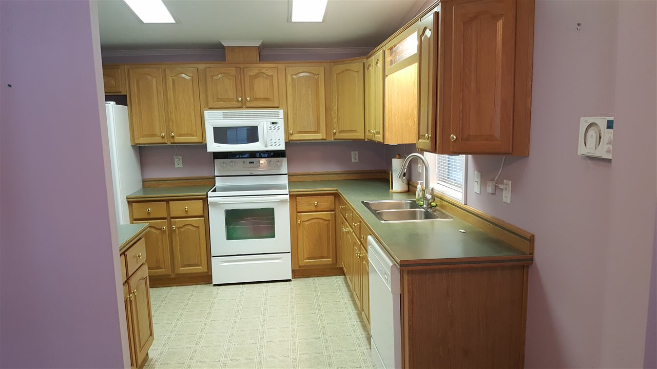 64 Temple Drive Rochester, NH 03868 - Photo 5 of 18