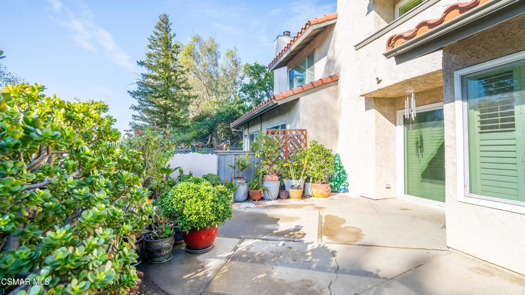 19235 Index Street, Unit 3 Porter Ranch, CA 91326 - Photo 26 of 41