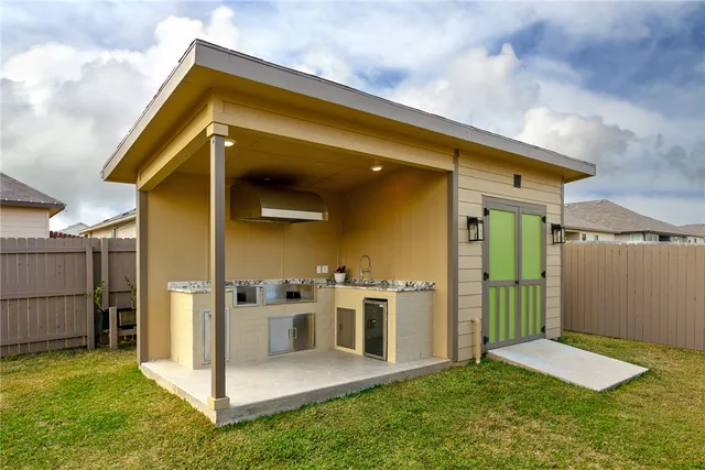 $2,400 | 2029 Rock Rdg Avenue, Bryan, TX 77807