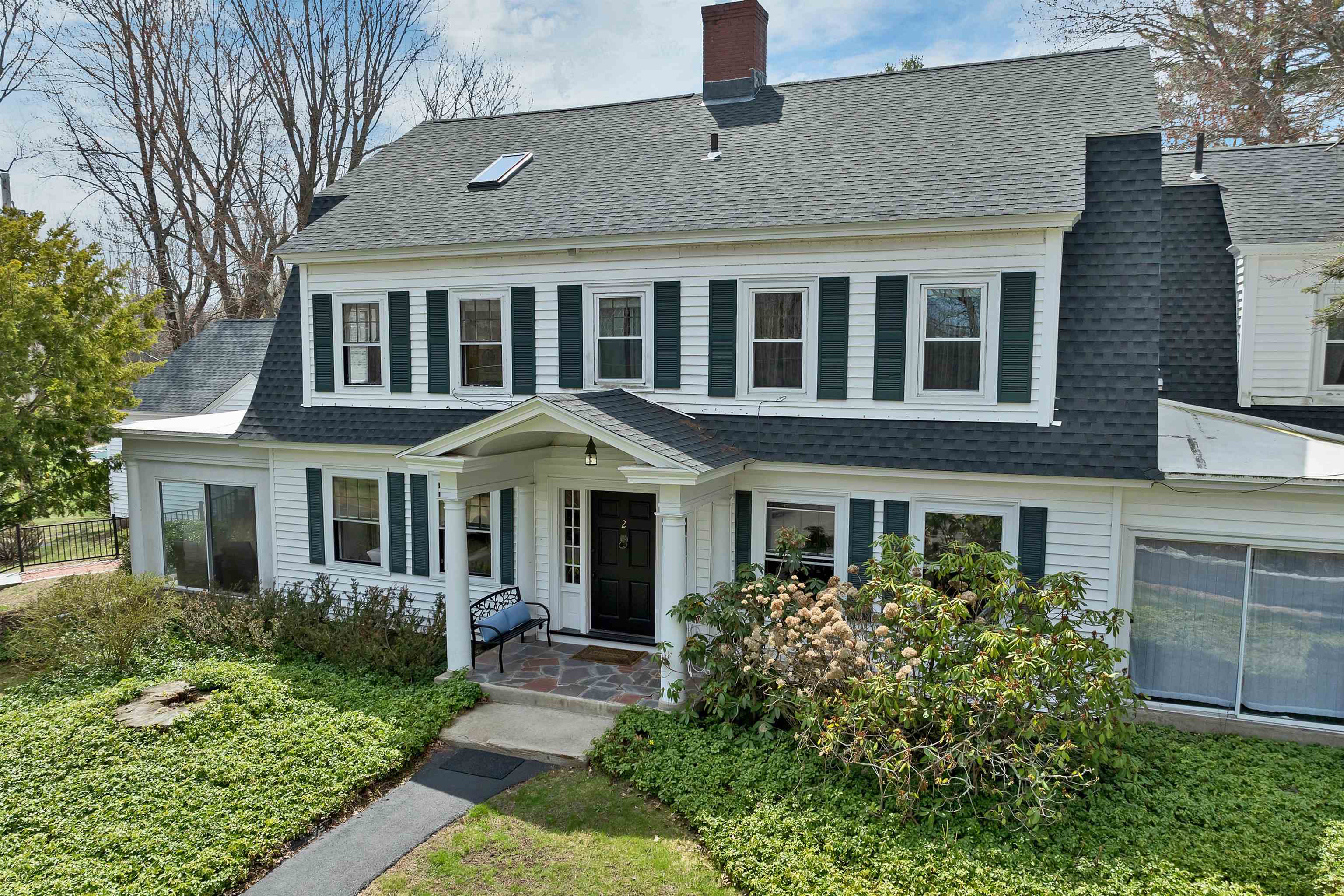 1 Farmhouse Road, Unit 2 Wolfeboro, NH 03894 - Photo 4 of 58
