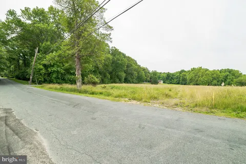 $450,000 | 401 Bryants Nursery Road, Silver Spring, MD 20905