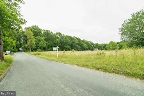 $450,000 | 401 Bryants Nursery Road, Silver Spring, MD 20905