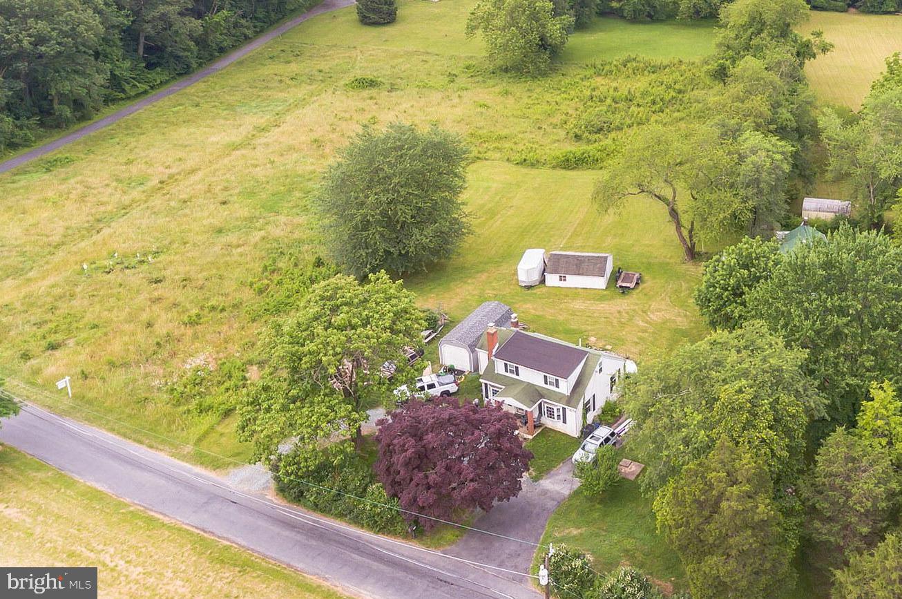 401 Bryants Nursery Road Silver Spring, MD 20905 - Photo 3 of 21