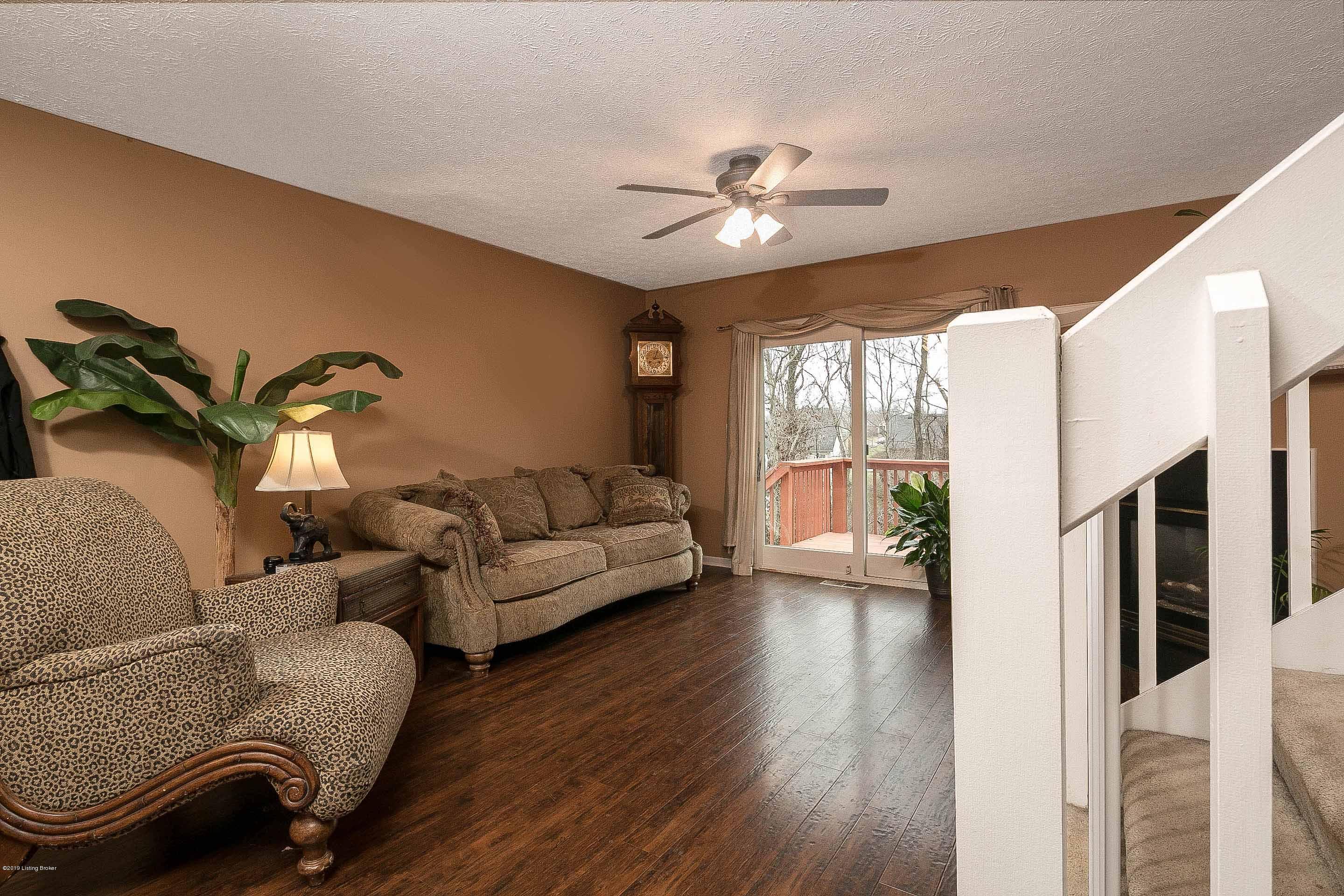 7823 Lariat Road Louisville, KY 40219 - Photo 13 of 39 15