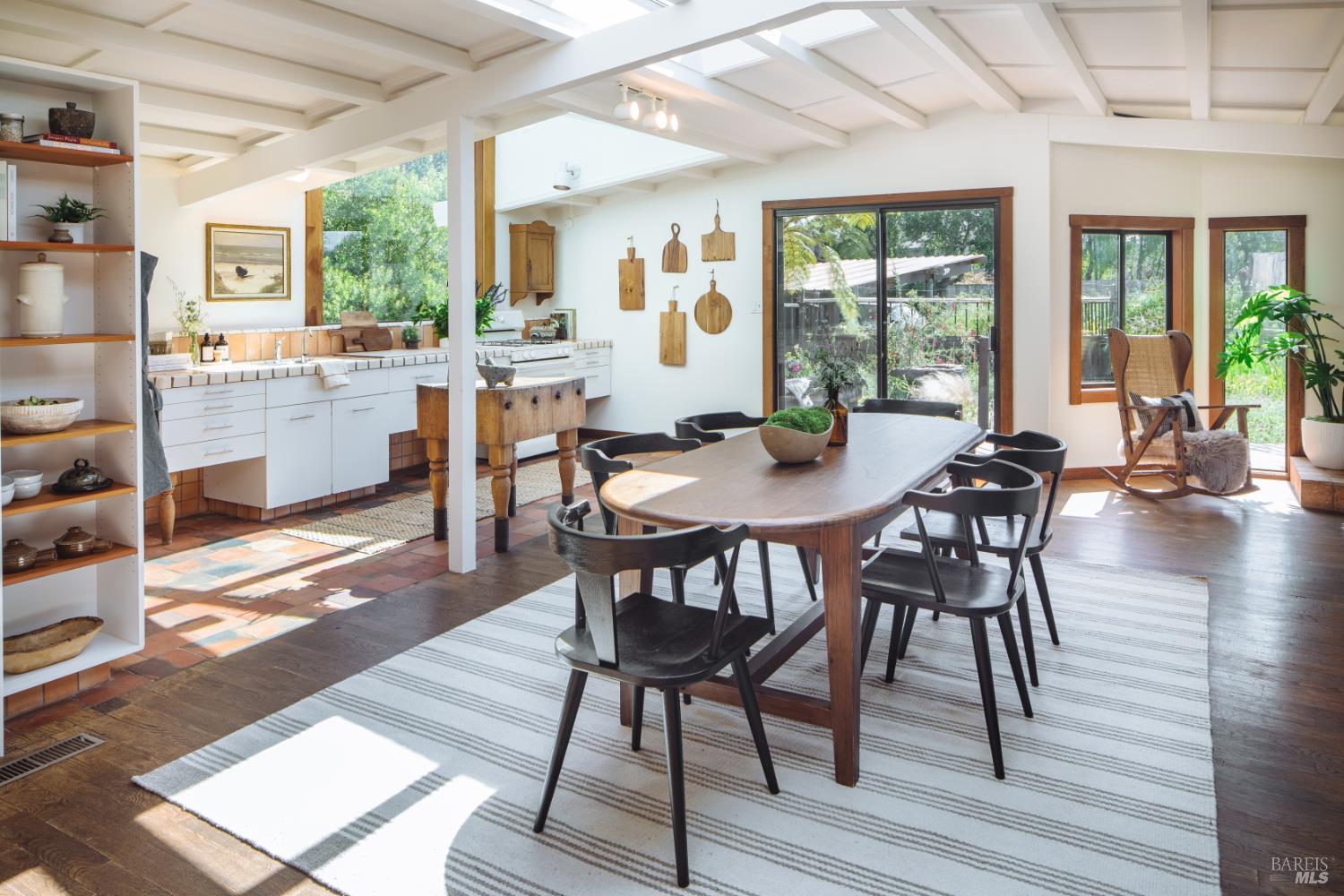 585 Evergreen Road Bolinas, CA 94924 - Photo 3 of 58
