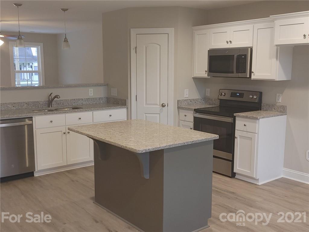 320 Ruth Avenue Kannapolis, NC 28083 - Photo 2 of 3 Gallery Image 2