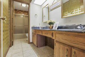 10406 Tollgate Road Southwest Etna, OH 43068 - Photo 22 of 59 Main Bath