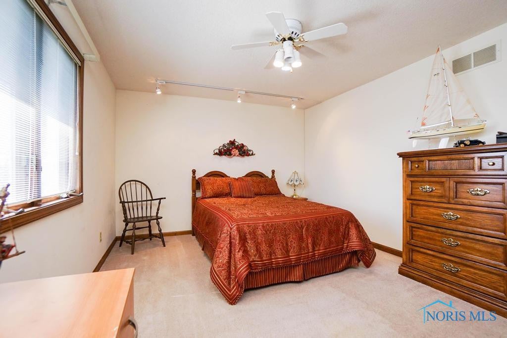 2210 Quail Lake Road, Unit 45 Findlay, OH 45840 - Photo 19 of 36 Gallery Image 19