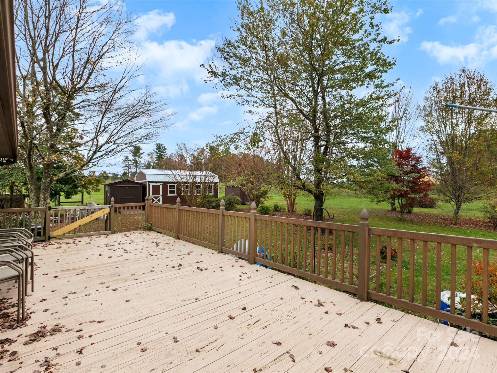 5540 Howard Gap Road Flat Rock, NC 28731 - Photo 8 of 24 Gallery Image 8