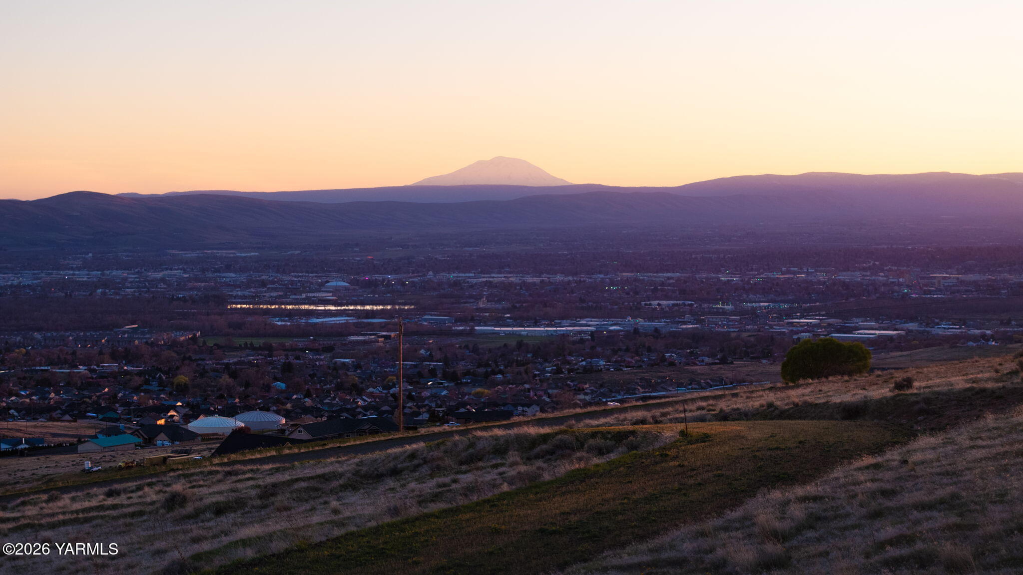 Nna Eagle Way Yakima, WA 98901 - Photo 5 of 19 a view of city and mountain