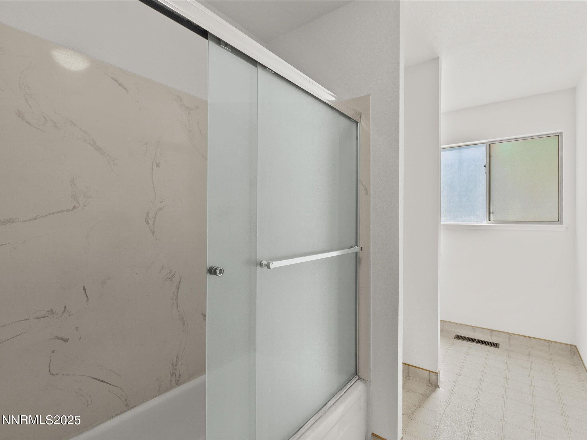 5 Ute Court Stateline, NV 89449 - Photo 31 of 59 a bathroom with a shower