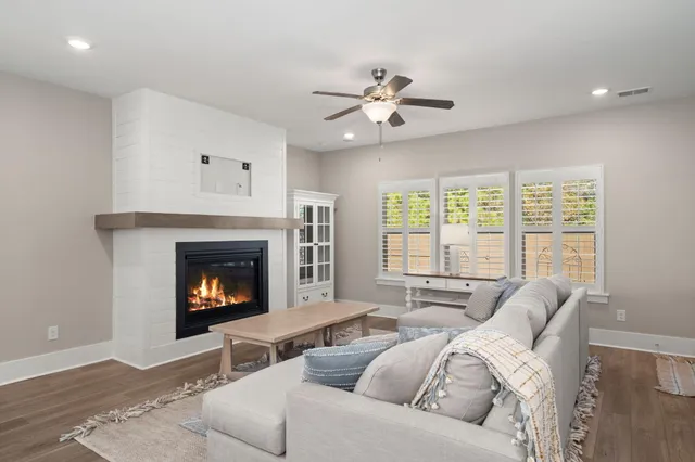 $405,000 | 219 Lucca Drive, Summerville, SC 29486