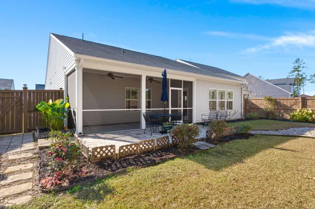 $405,000 | 219 Lucca Drive, Summerville, SC 29486