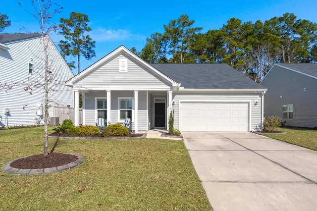 $405,000 | 219 Lucca Drive, Summerville, SC 29486