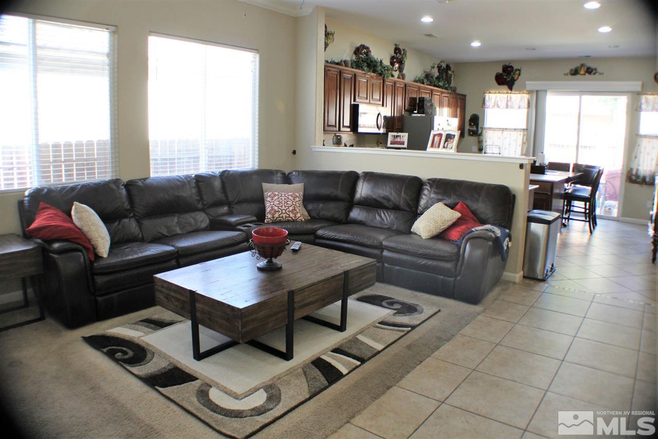 10558 Crystal Bay Drive Reno, NV 89521 - Photo 5 of 16 a living room with furniture and a large window
