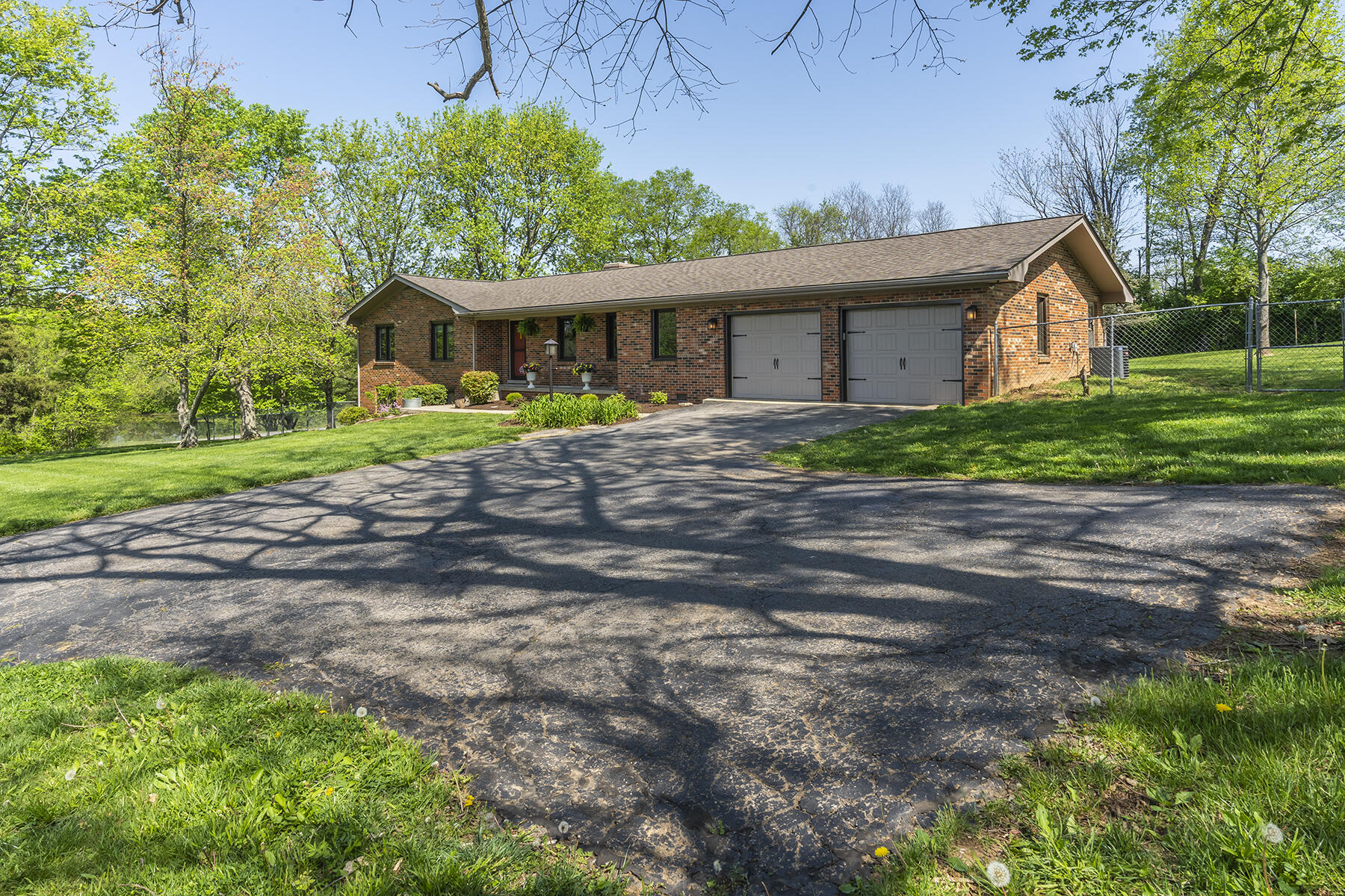 3928 Delaney Ferry Road Versailles, KY 40383 - Photo 2 of 38 3928delaney02