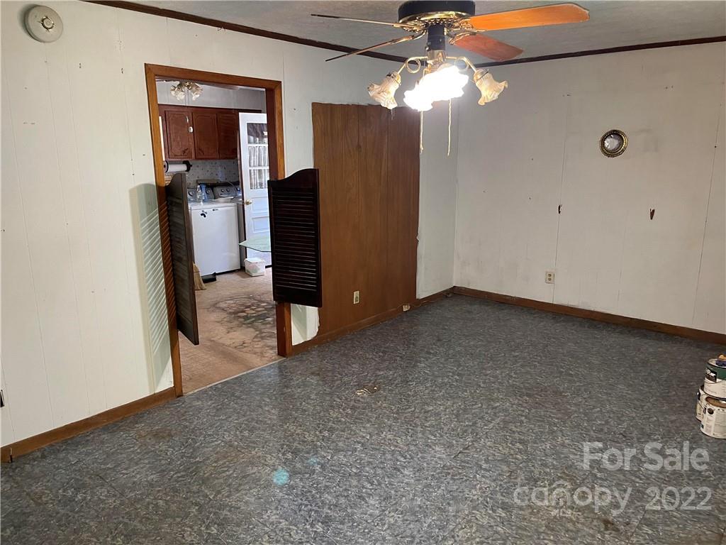 288 Flynn Branch Road Fletcher, NC 28732 - Photo 3 of 14 Gallery Image 3