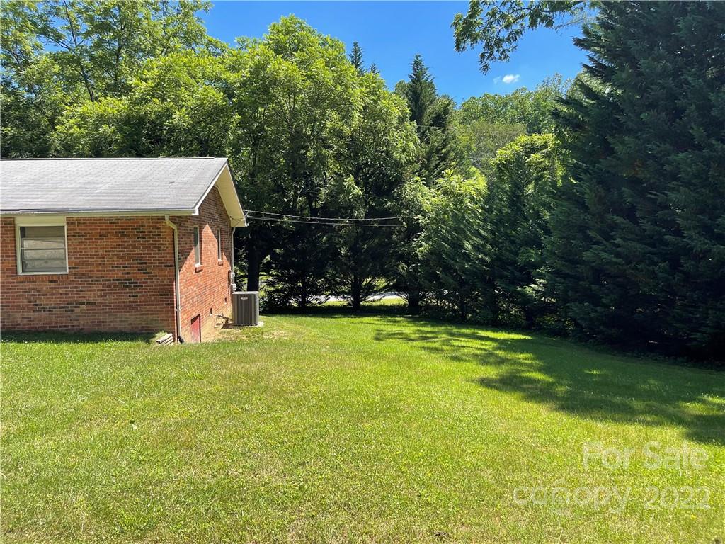 288 Flynn Branch Road Fletcher, NC 28732 - Photo 8 of 14 Gallery Image 8