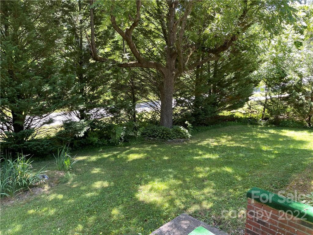 288 Flynn Branch Road Fletcher, NC 28732 - Photo 9 of 14 Gallery Image 9