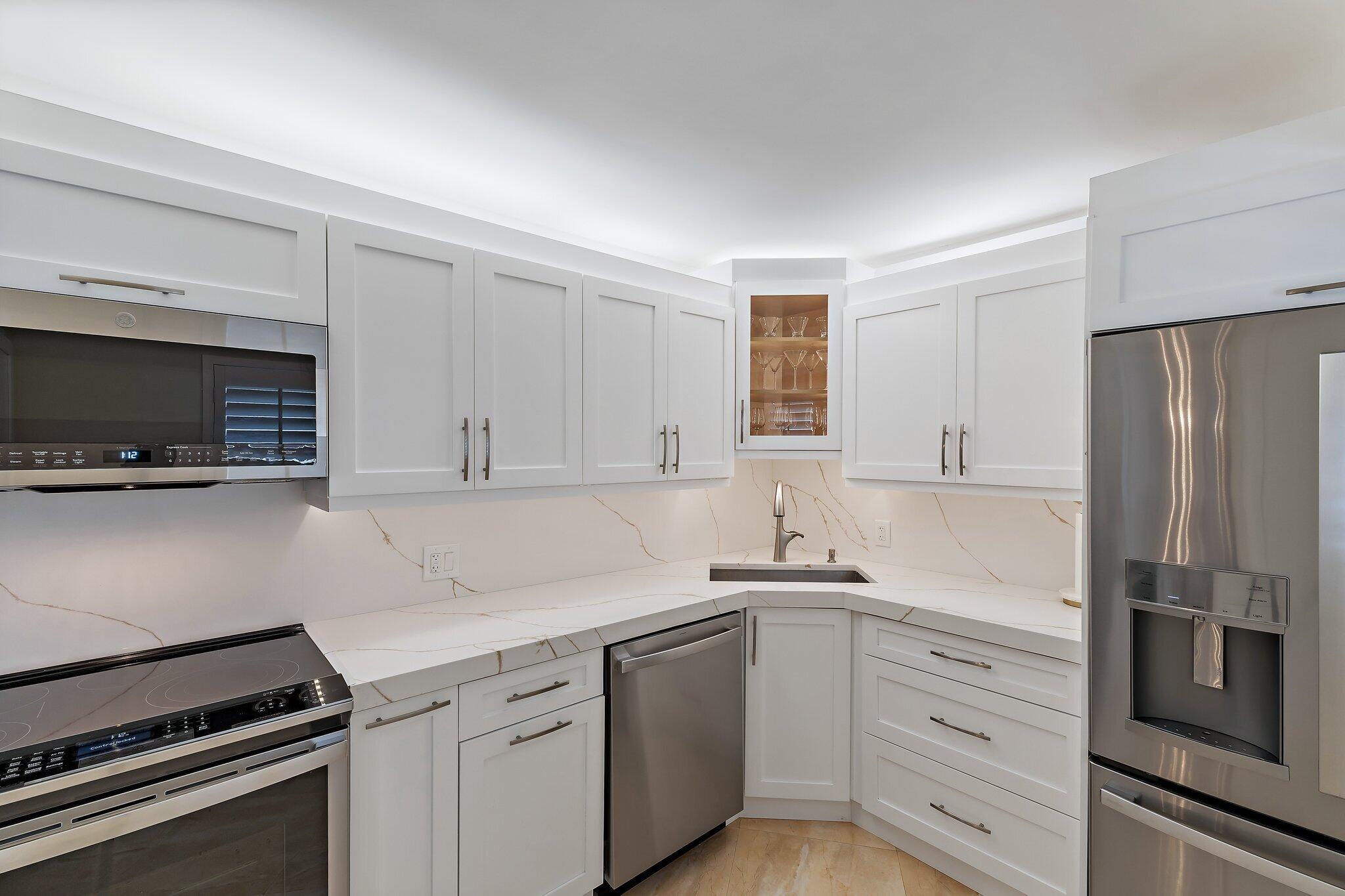 400 Ocean Trail Way, Unit 804 Jupiter, FL 33477 - Photo 11 of 32 013-400OceanTrailWay-804-Jupiter-SMALL