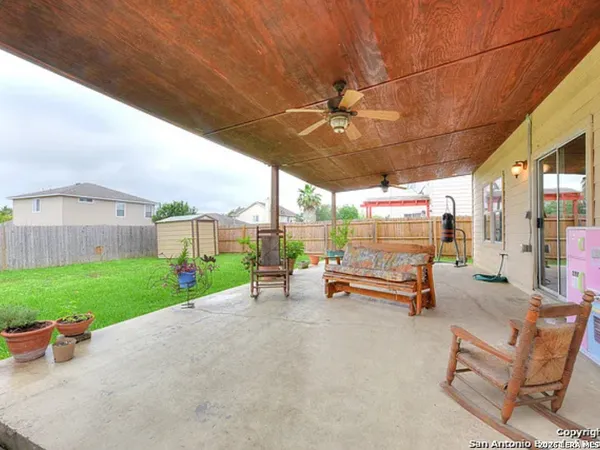 $2,099 | 9818 Copper Rose, Converse, TX 78109