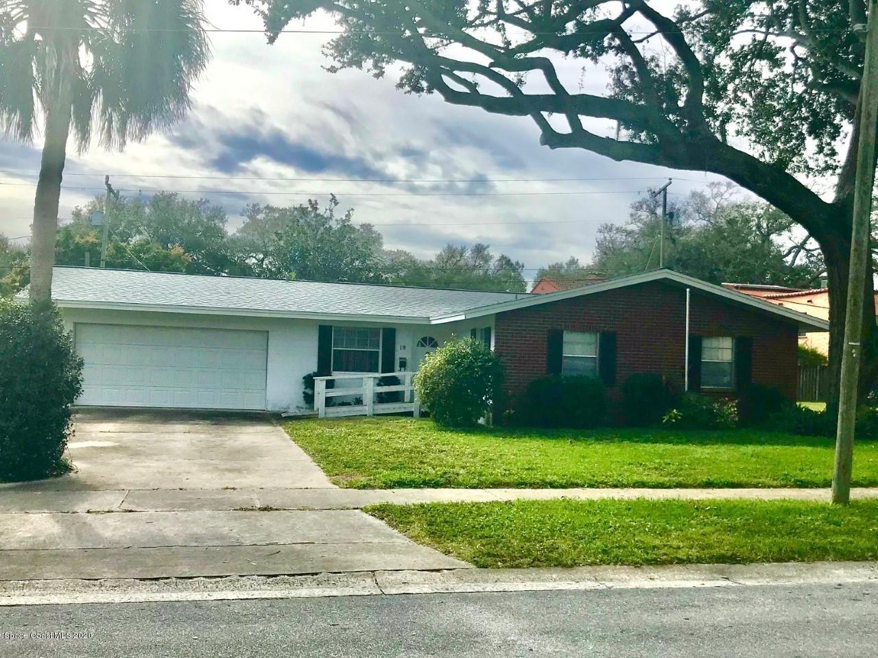 19 Valencia Road Rockledge, FL 32955 - Photo 1 of 28 thumbnail_IMG_1757