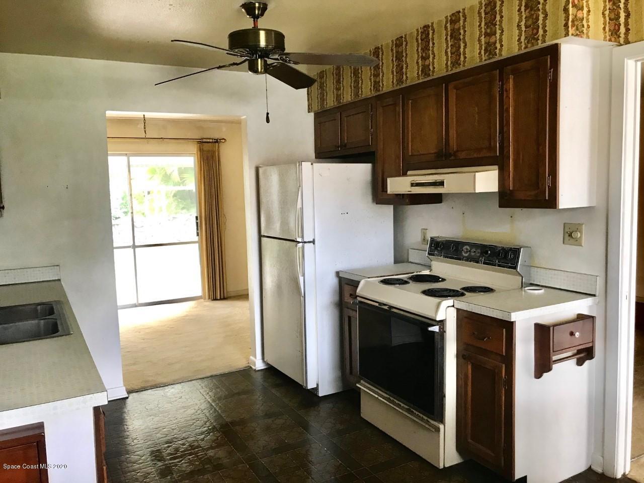 19 Valencia Road Rockledge, FL 32955 - Photo 5 of 28 thumbnail_IMG_1790