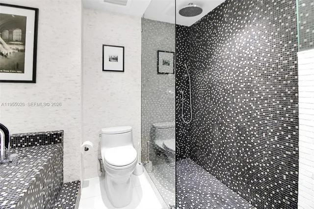 $3,699,000 | 1331 Brickell Bay Drive, Unit 4201, Miami, FL 33131