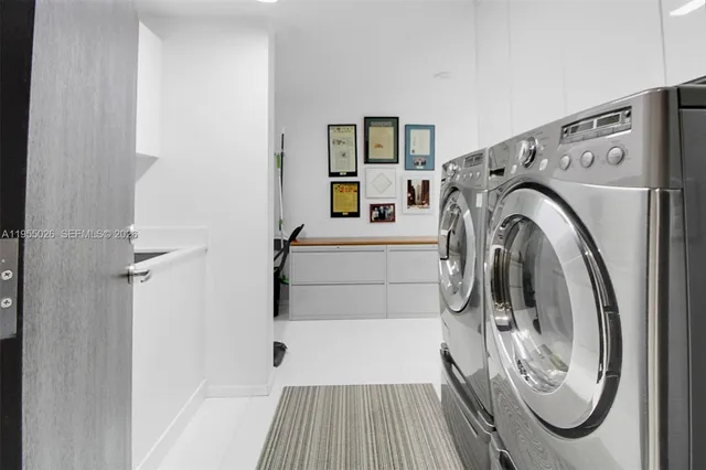 $3,699,000 | 1331 Brickell Bay Drive, Unit 4201, Miami, FL 33131