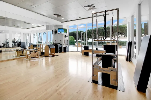 $3,699,000 | 1331 Brickell Bay Drive, Unit 4201, Miami, FL 33131