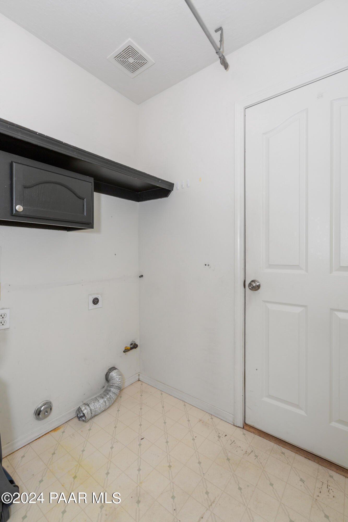 8182 East Nancy Road Prescott Valley, AZ 86314 - Photo 16 of 20 McQuality Designs & Services-13