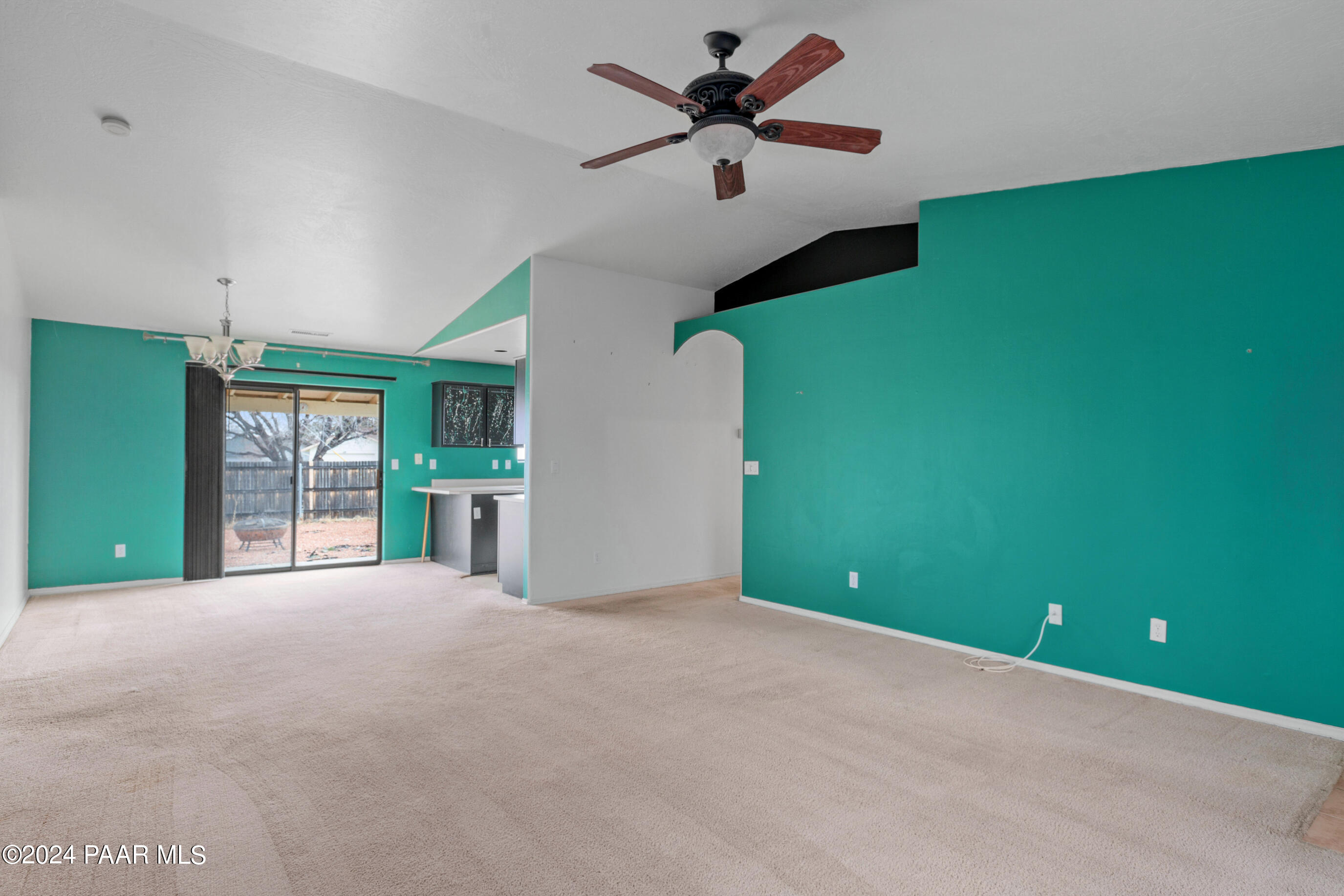 8182 East Nancy Road Prescott Valley, AZ 86314 - Photo 4 of 20 McQuality Designs & Services-17