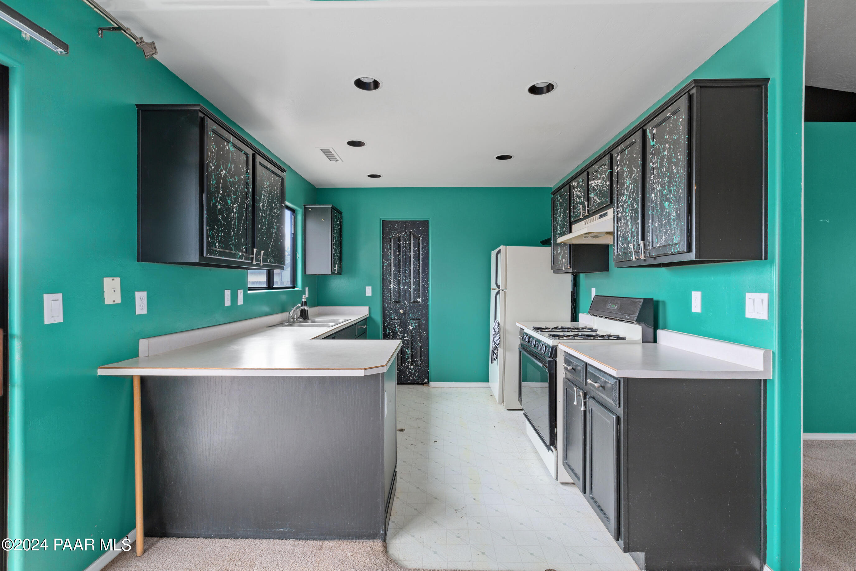 8182 East Nancy Road Prescott Valley, AZ 86314 - Photo 7 of 20 McQuality Designs & Services-14