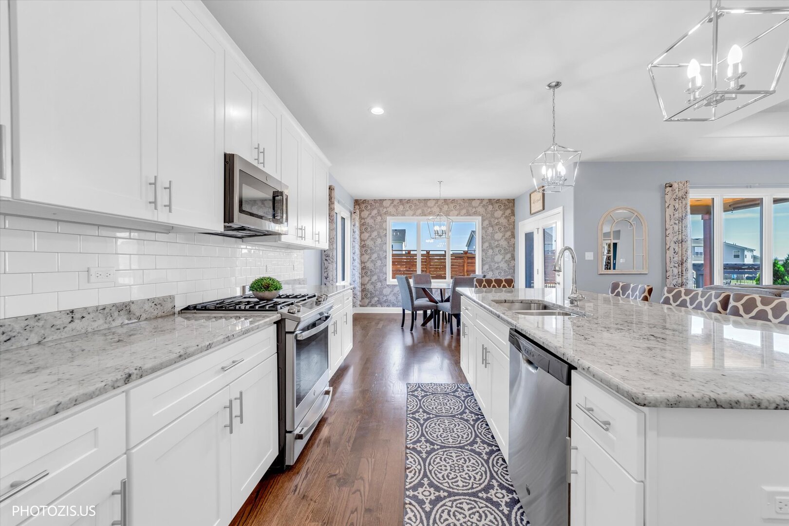 892 West Woodlawn Road New Lenox, IL 60451 - Photo 23 of 107
