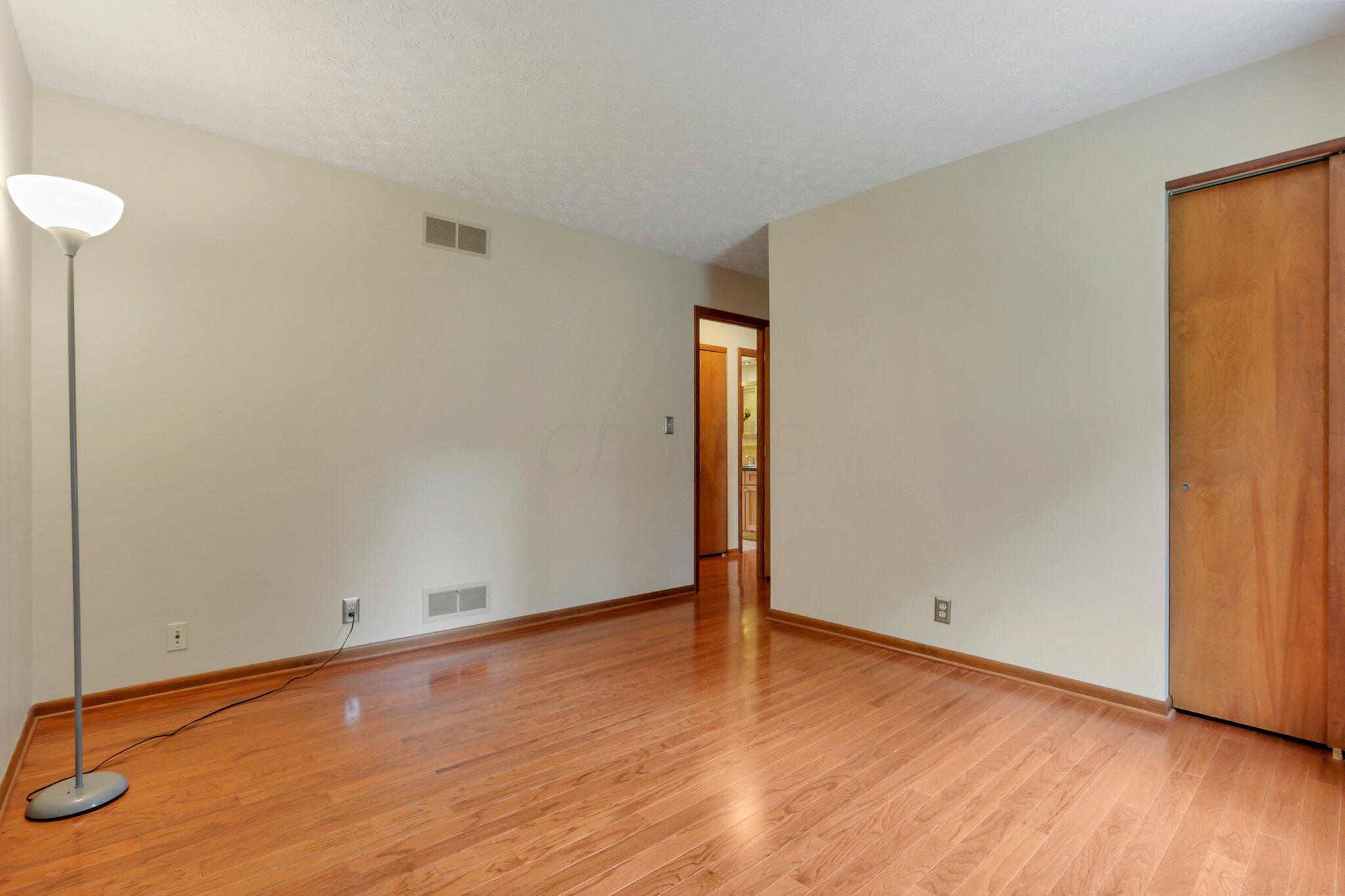 5611 Wilcox Road Dublin, OH 43016 - Photo 29 of 48 Bedroom 2