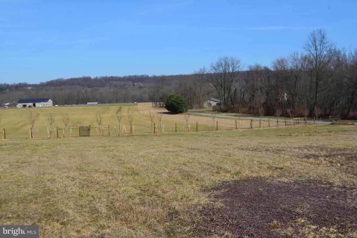 1904 Cider Press Road Manheim, PA 17545 - Photo 6 of 6