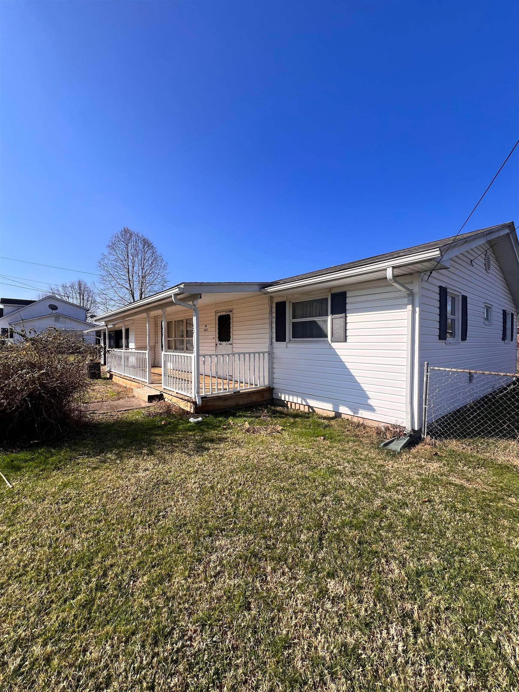 93 Kylemore Road Huntington, WV 25702 - Photo 3 of 26 Gallery Image 3