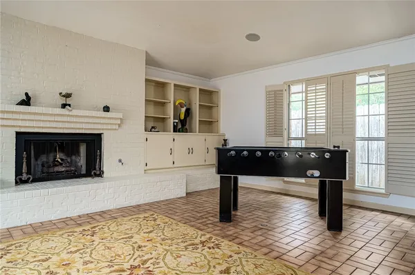 $2,600 | 337 Poenisch Drive, Corpus Christi, TX 78412