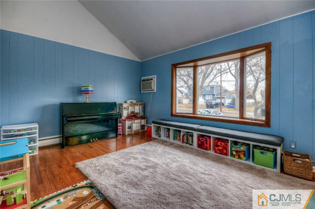 1318 Seneca Road North Brunswick, NJ 08902 - Photo 2 of 24 Gallery Image 2