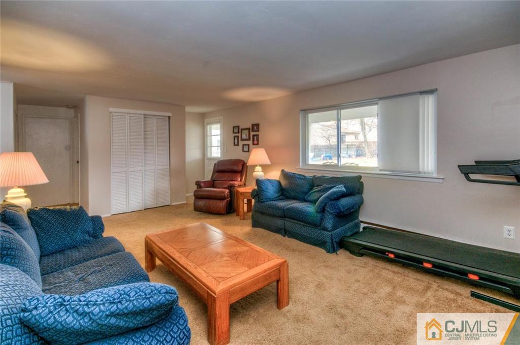 1318 Seneca Road North Brunswick, NJ 08902 - Photo 17 of 24 Gallery Image 17