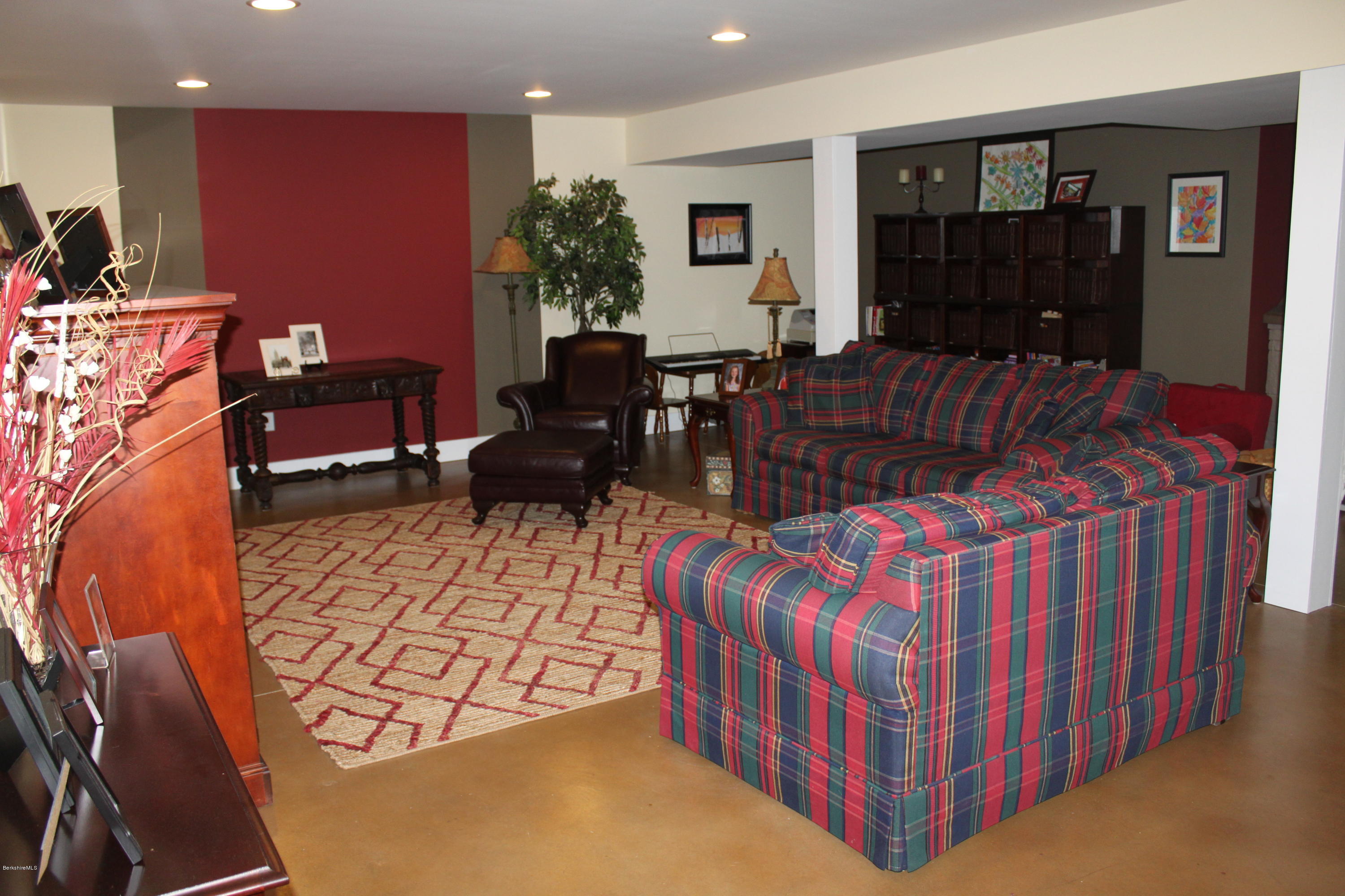 3 Stoneledge Road Lenox, MA 01240 - Photo 30 of 32 IMG_7988