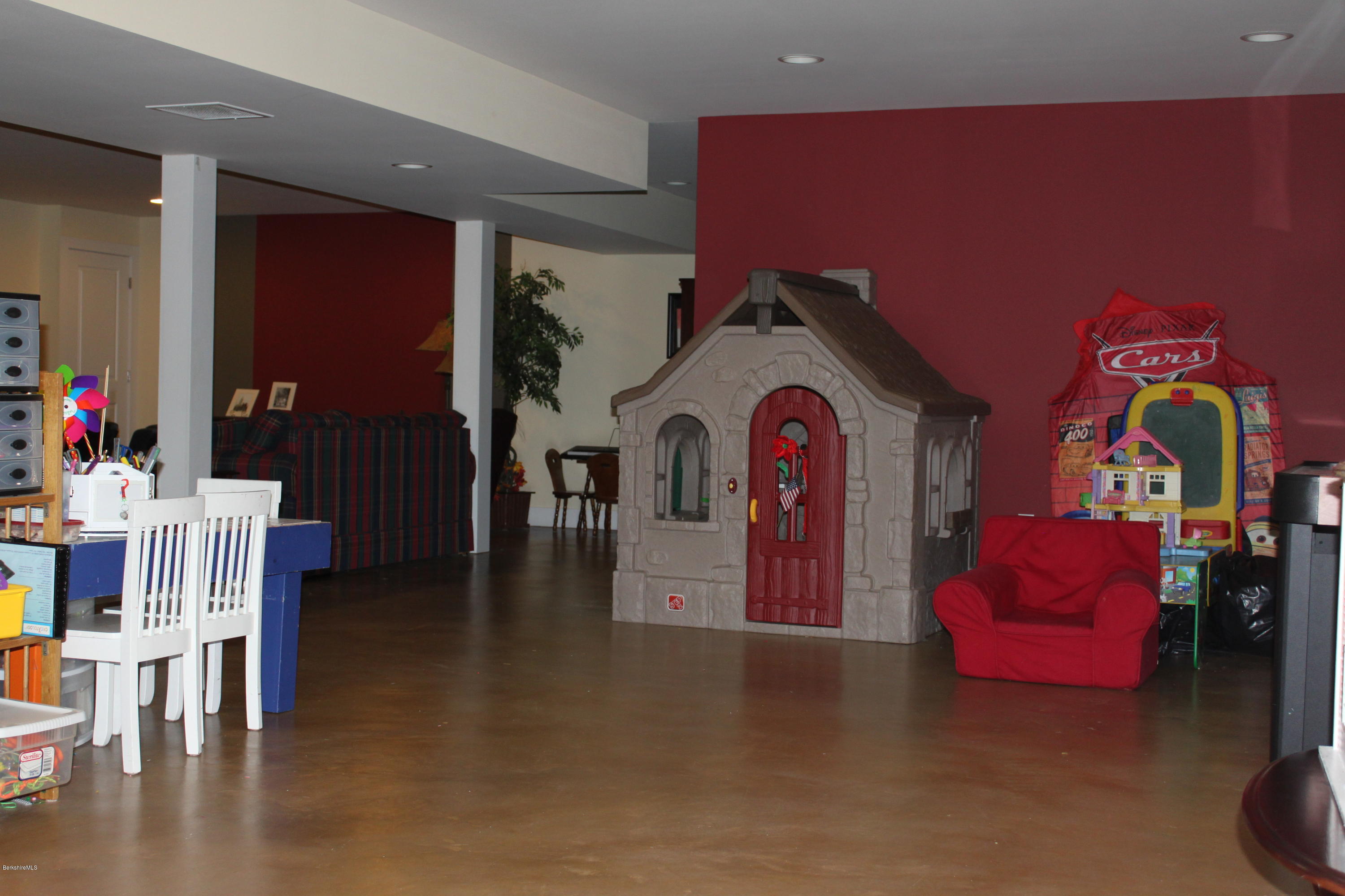 3 Stoneledge Road Lenox, MA 01240 - Photo 31 of 32 IMG_8005