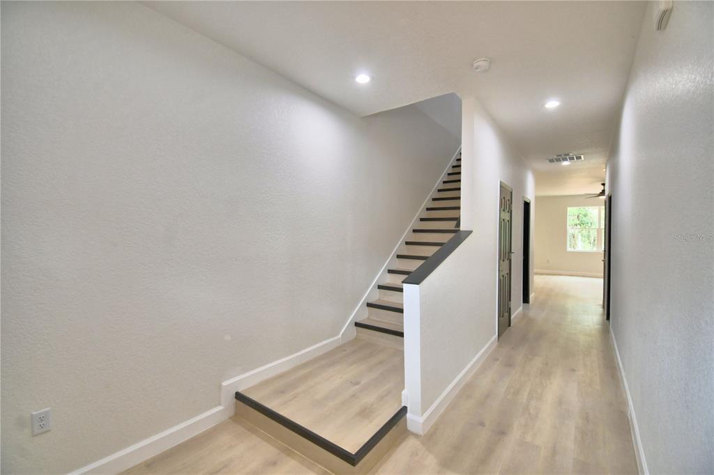 2264 West Longbottom Road Avon Park, FL 33825 - Photo 4 of 40