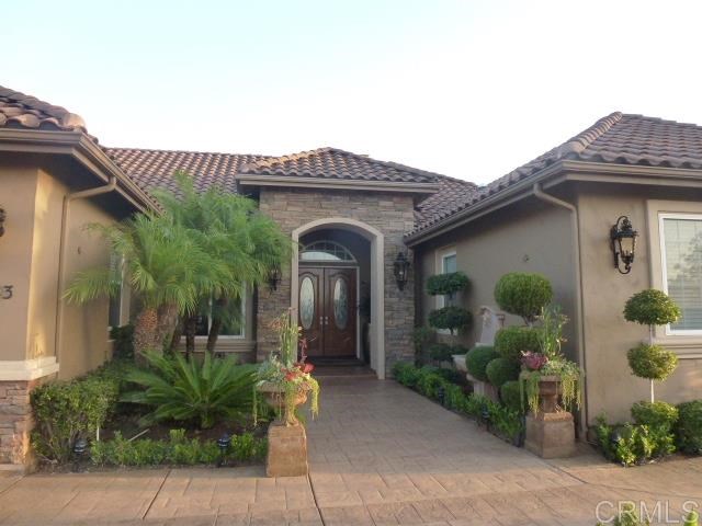 1003 Via Marco Vista, CA 92084 - Photo 4 of 33