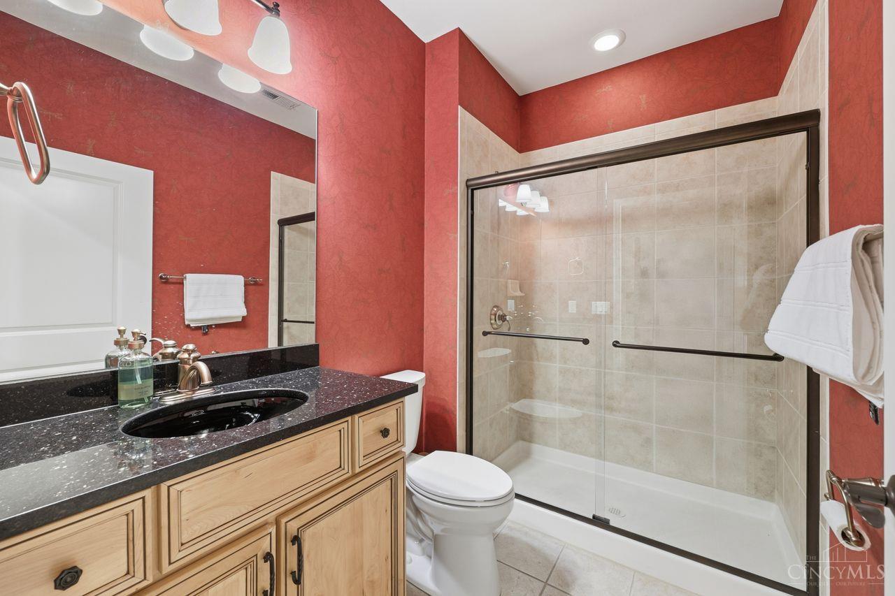 1430 Riverside Drive Cincinnati, OH 45202 - Photo 41 of 58