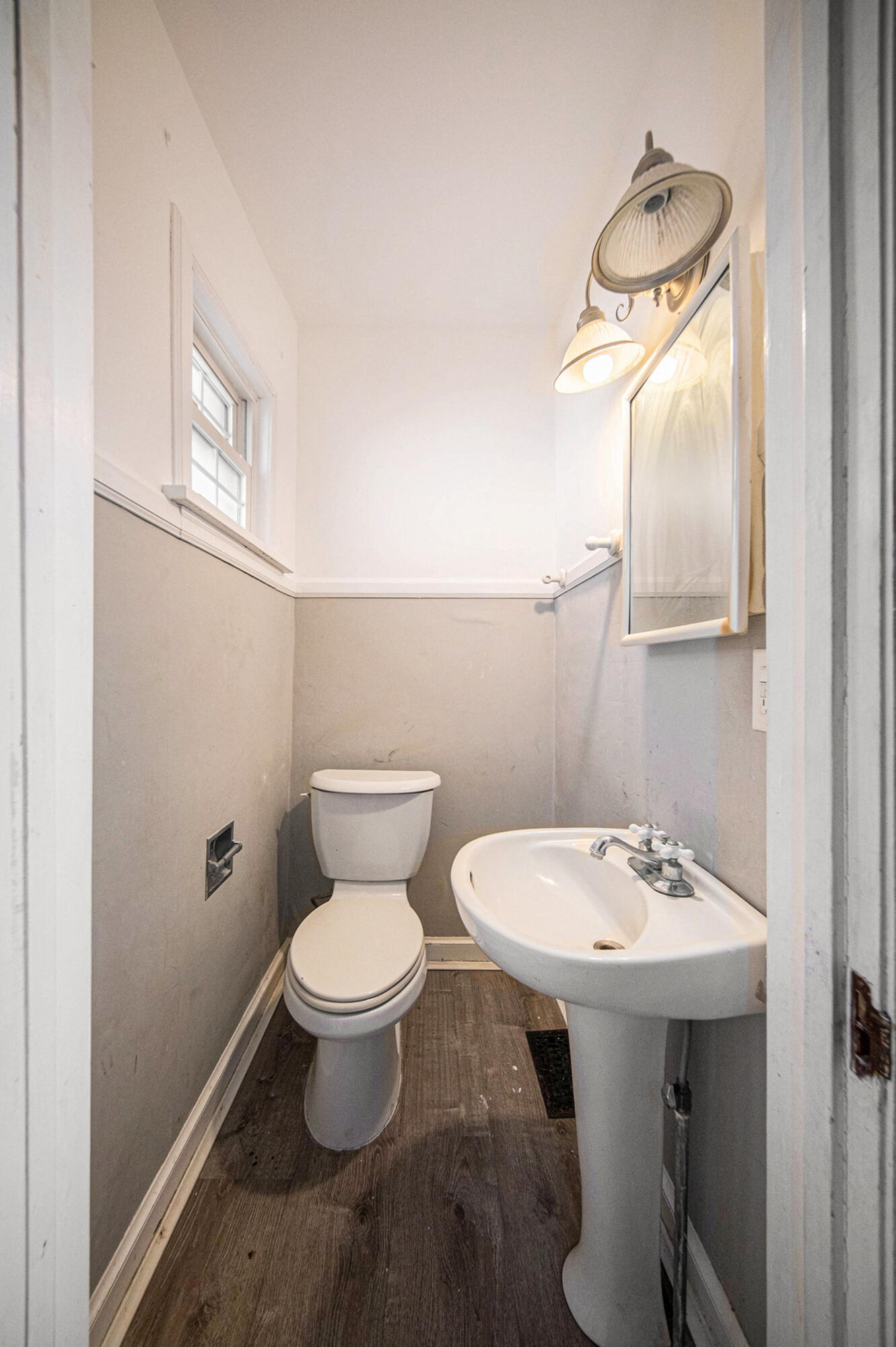 108 Lynn Street Reading, MI 49274 - Photo 15 of 27 Half Bath